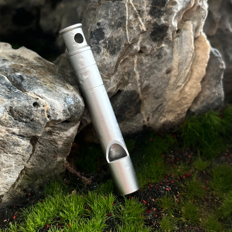 Titanium Alloy Survival Whistl – Emergency Whistle Loud recenzja i cena